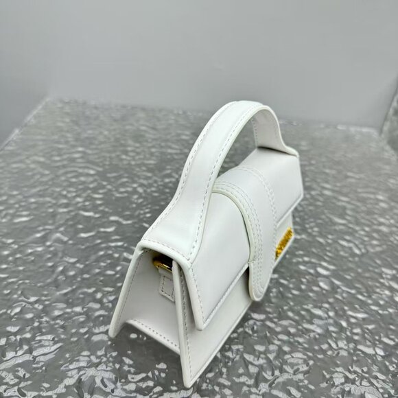 Jacquemus Le grand Bambino Crossbody flap bag - Picture 6 of 9